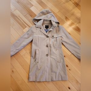 London Fog Trench coat with removal hood - Small